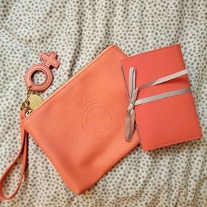 PANDORA Wristlet and Jewelry Holder